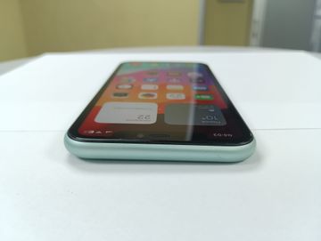 Б/в Мобільний телефон Apple iphone 11 128gb 01-200818909