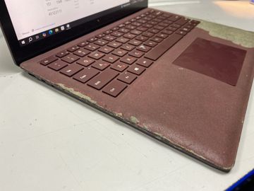 Б/у Ноутбук Microsoft 13/core i5 7200u ddr3/8gb ddr3/ssd 256 gb/*інтегрована 01-200826156