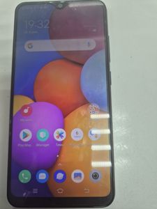 Б/у Мобильний телефон Vivo vivo 2015 y1s 2/32gb 01-200829977