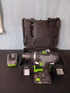 Б/в Шурупокрут Lux Tools abs-20 1акб 2ah зп 01-200831139