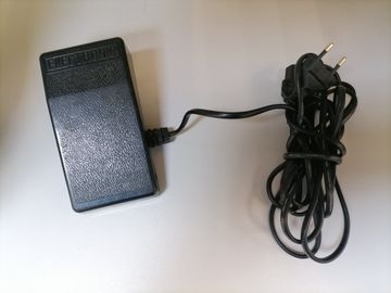 Б/в Швейна машина Luxstyle 700d 01-200832550