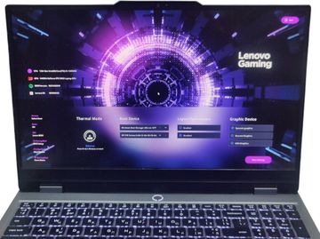 Б/у Ноутбук Lenovo 15/core i5-13450hx ddr5/24gb ddr5/hdd *відсутній/ssd 512 gb/rtx 5060 8gb 01-200792339