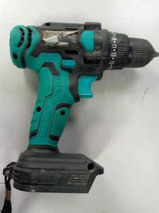 Б/у Шуруповерт Revolt cd20/38 2акб 2ah зп 01-200839112