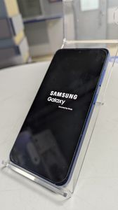 Б/в Мобільний телефон Samsung galaxy s25 12/128gb 01-200844103