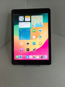Б/в Планшет Apple ipad 6 gen 2018 128gb wi-fi 01-200836047