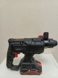 Б/в Перфоратор акумуляторний Dnipro M dhr-201bc compact 1акб/без зп 01-200870355