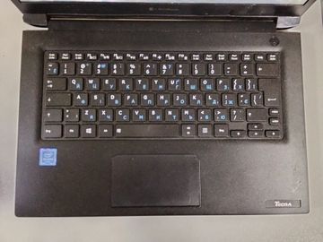 Б/у Ноутбук Dynabook 13.7/celeron 3867u ddr4/8gb ddr4/hdd *відсутній/ssd 256 gb/*інтегрова 01-200882880