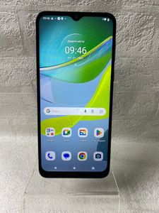 Б/в Мобільний телефон Motorola moto e13 2/64gb 01-200883491