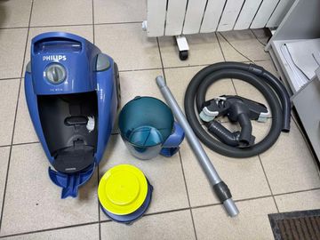 Б/у Пылесос Philips fc8714 01-200884421
