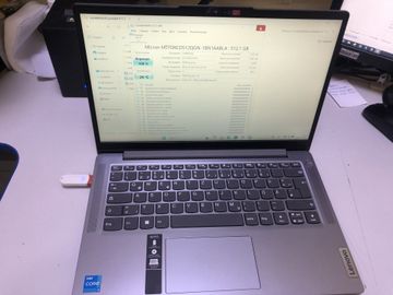 Lenovo 14/core i3-n305 ddr5/8gb ddr5/hdd *відсутній/ssd 512 gb/*інтегрована