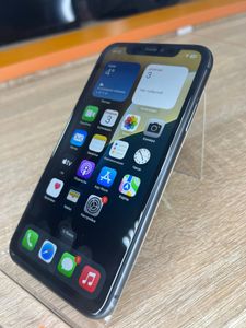 Б/у Мобільний телефон Apple iphone 11 64gb 01-200887784