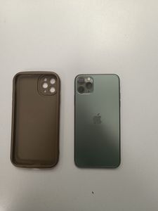 Б/у Мобільний телефон Apple iphone 11 pro max 256gb 01-200890990