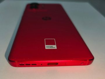 Б/в Мобільний телефон Motorola edge 40 8/256gb 01-200892741