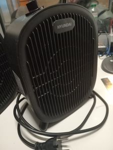 Б/в Обігрівач повітряний Hyundai hfh2000fx 01-200893079