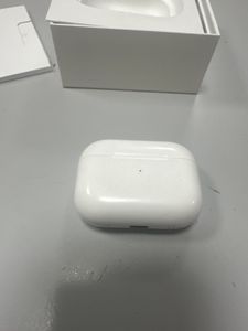 Б/в Навушники Apple airpods pro 2nd generation with magsafe charging case usb-c 01-200900199