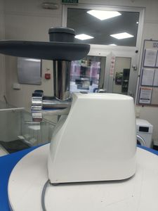 Б/в М`ясорубка Kenwood mg35 01-200900823