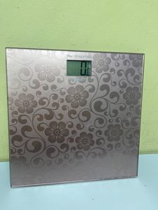 Б/у Весы напольные электронные Scarlett sc-bs33e034 01-200900942