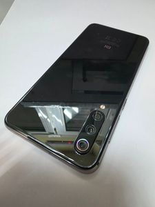 Б/в Мобільний телефон Xiaomi mi 9 se 6/64gb 01-200905999