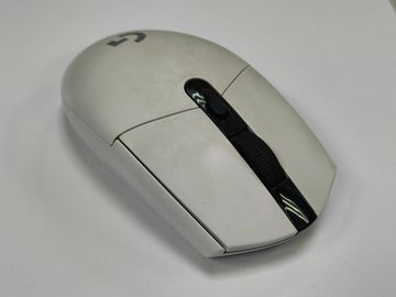 Б/в Миша Logitech g305 lightspeed 01-200907300