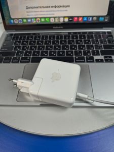 Б/в Ноутбук Apple macbook pro a2251 13,3"/ core i5 2,0ghz/ram16gb/ssd500gb/intel iris graphics 01-200908807