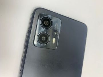 Б/в Мобільний телефон Motorola moto g13 4/128gb xt2331-2 01-200920831