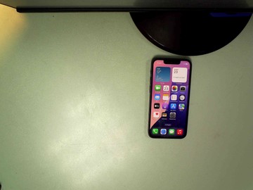 Б/в Мобільний телефон Apple iphone 13 mini 128gb 01-200933512