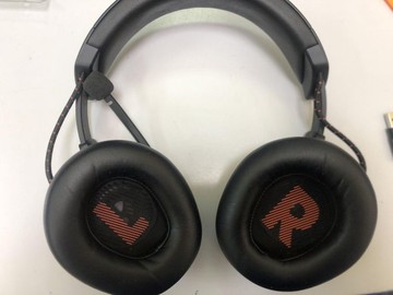 Б/у Навушники Jbl quantum 610 01-200935850