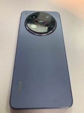Б/у Мобільний телефон Zte nubia v70 max 6/128gb 01-200935505