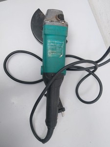 Б/у Угловая шлифмашина Kraissmann 1050-kws-125 01-200939225
