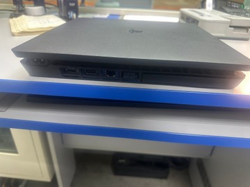 Б/в Ігрова приставка Sony playstation 4 500gb 01-200945300