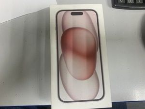 Б/в Мобільний телефон Apple iphone 15 256gb 01-200954486