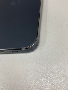 Б/в Мобільний телефон Apple iphone 15 pro max 256gb esim 01-200983300