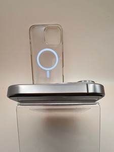 Б/в Мобільний телефон Apple iphone 16 pro max 256gb 01-200923096