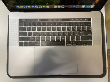 Б/в Ноутбук Apple ноутбук apple macbook pro/a1990 15.4"/core i9 2,4ghz/ram16gb/ssd512gb/radeon pro 555/retina/touch ba 01-200995043