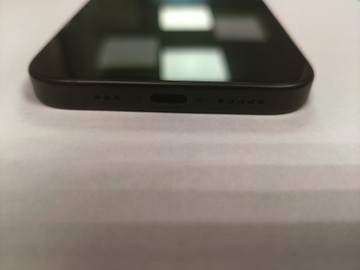 Б/в Мобільний телефон Apple iphone 15 128gb 01-201012430