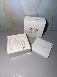 Б/в Навушники Apple airpods 4 01-201046709