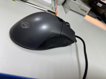 Б/в Миша Asus rog gladius ii origin 01-201102070