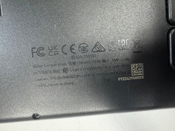 Б/в Ігрова приставка Valve steam deck oled 1 tb 01-201123504