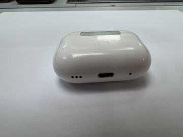 Б/в Навушники Apple airpods pro 2nd generation with magsafe charging case usb-c 01-201125027