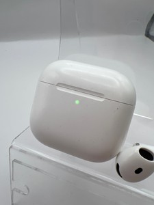 Б/в Навушники Apple airpods 4 01-200999273