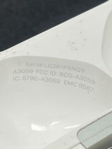 Б/в Навушники Apple airpods 4 with active noise cancellation 01-201131979