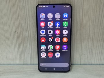 Б/в Мобільний телефон Samsung galaxy s24 fe 8/128gb 01-201131064