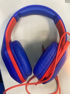 Б/в Навушники Trust gxt415sm zirox superman 01-201137370