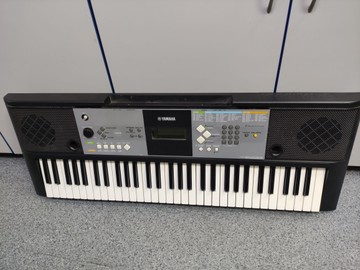 Б/в Синтезатор Yamaha psr-e233 01-201152488