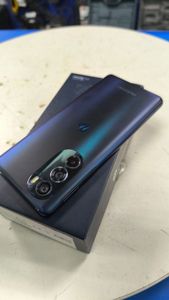 01-200409113: Motorola xt2201-1 edge 30 pro 12/256gb