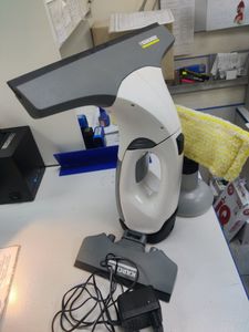 01-200603582: Karcher wv 2 premium