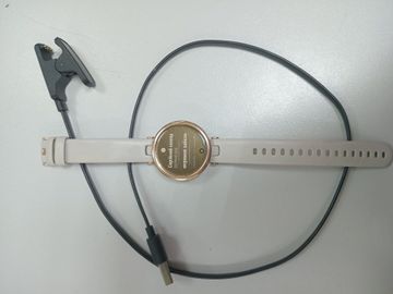 01-200607632: Garmin lily classic edition - bronze bezel w. paloma case and italian l