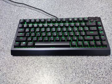 01-200632617: Razer blackwidow v4 75%