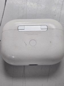 01-200755332: Apple airpods pro