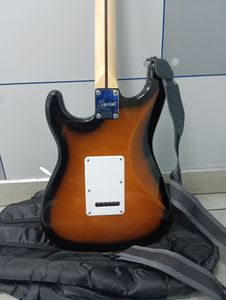 01-200792523: Squier by fender classic vibe stratocaster